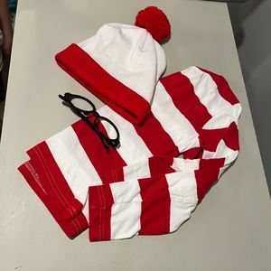 Where’s Waldo Halloween costume